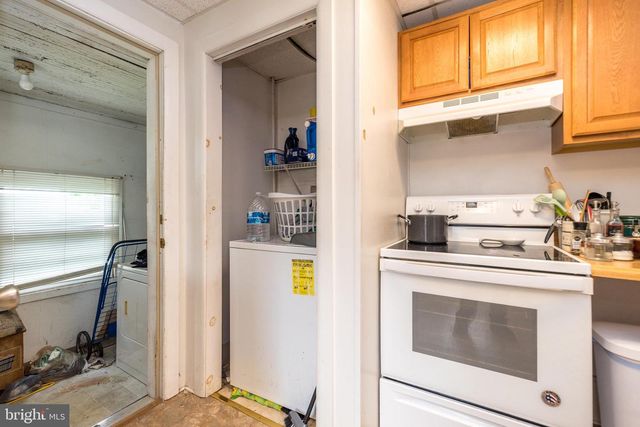 29 N MAIN ST, Richlandtown, PA 18955