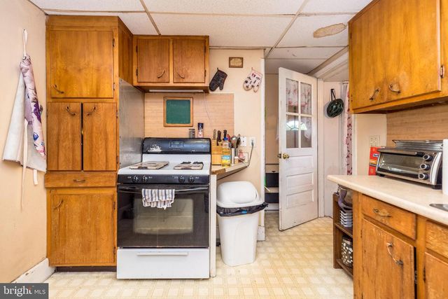 29 N MAIN ST, Richlandtown, PA 18955