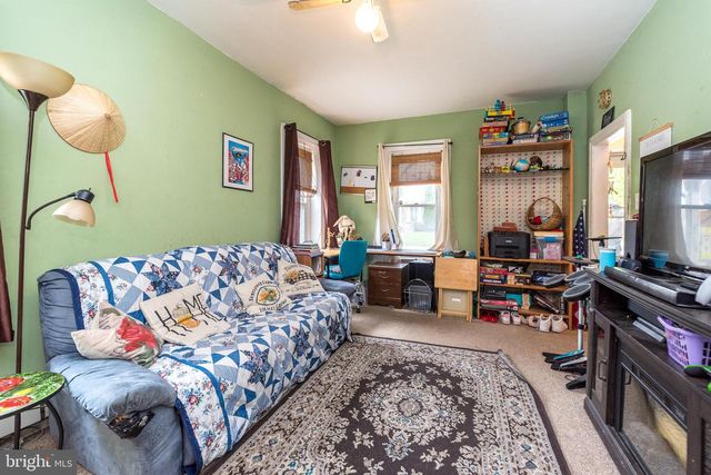29 N MAIN ST, Richlandtown, PA 18955