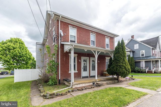 29 N MAIN ST, Richlandtown, PA 18955