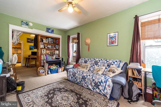 29 N MAIN ST, Richlandtown, PA 18955