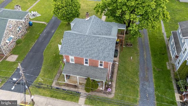 29 N MAIN ST, Richlandtown, PA 18955