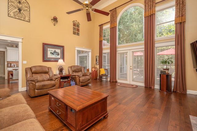 131 Tidewater Rd., Hattiesburg, MS 39402