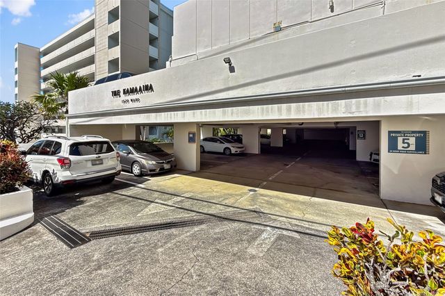 1520 Ward Avenue 1402, Honolulu, HI 96822