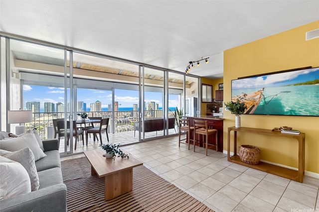1520 Ward Avenue 1402, Honolulu, HI 96822