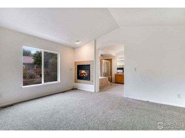 2456 S Fundy Cir, Aurora, CO 80013