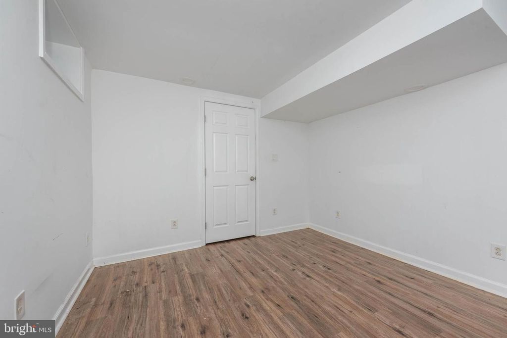 Image 29 of property listing at 6702 QUEENS FERRY RD, Baltimore, MD 21239