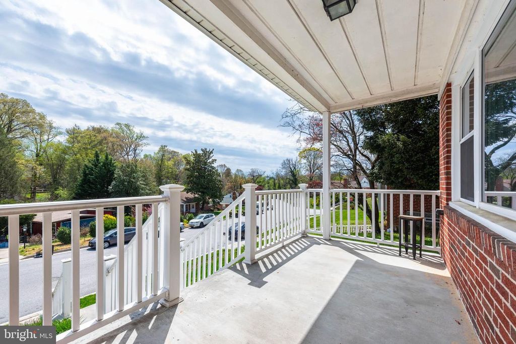 Image 36 of property listing at 6702 QUEENS FERRY RD, Baltimore, MD 21239