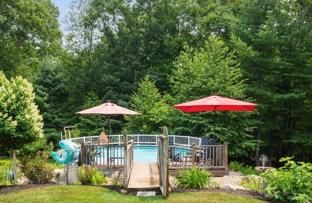 8 Aster Lane, Coventry, RI 02831
