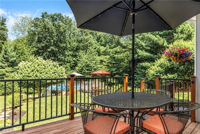8 Aster Lane, Coventry, RI 02831