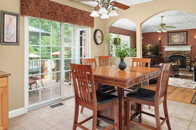 8 Aster Lane, Coventry, RI 02831