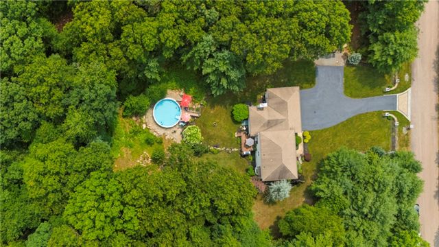 8 Aster Lane, Coventry, RI 02831