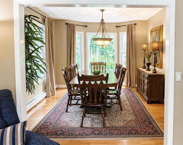 8 Aster Lane, Coventry, RI 02831