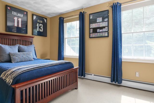 8 Aster Lane, Coventry, RI 02831