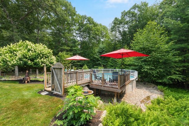 8 Aster Lane, Coventry, RI 02831