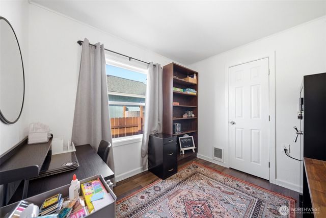 258 21st Avenue, Longview, WA 98632