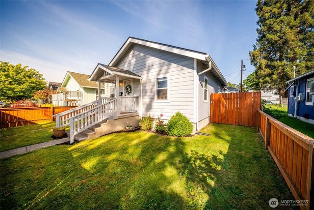 258 21st Avenue, Longview, WA 98632