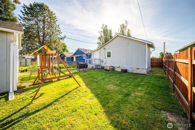 258 21st Avenue, Longview, WA 98632