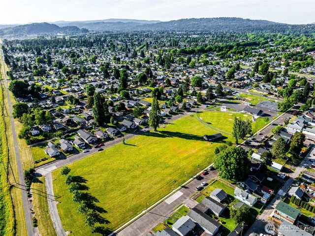 258 21st Avenue, Longview, WA 98632