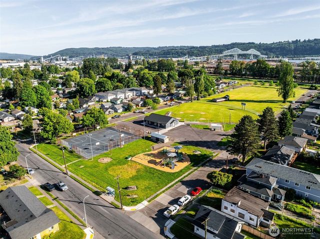 258 21st Avenue, Longview, WA 98632