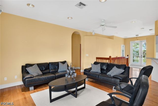 14941 Center ST, Fort Myers, FL 33905