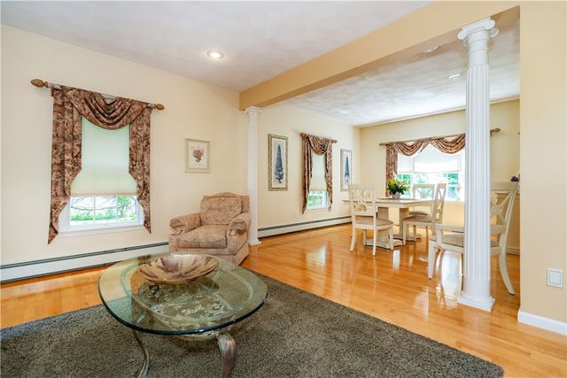 38 Mark Drive Drive, Lincoln, RI 02865