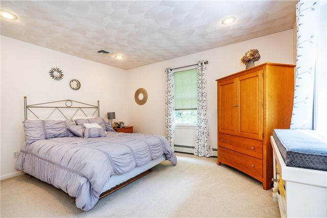 38 Mark Drive Drive, Lincoln, RI 02865