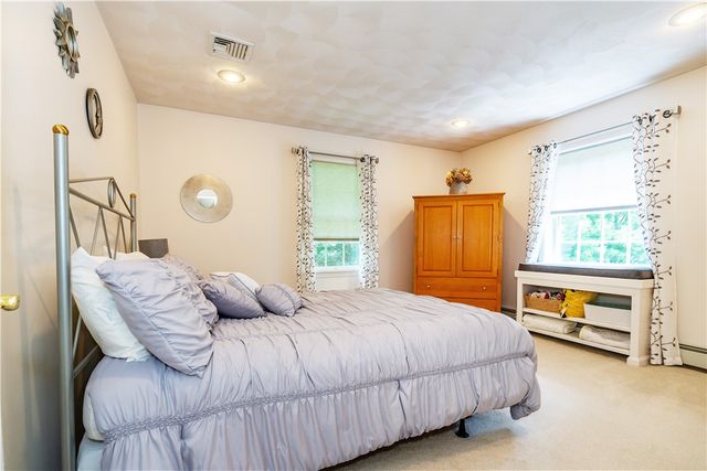 38 Mark Drive Drive, Lincoln, RI 02865