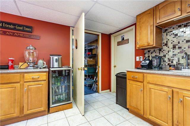 38 Mark Drive Drive, Lincoln, RI 02865