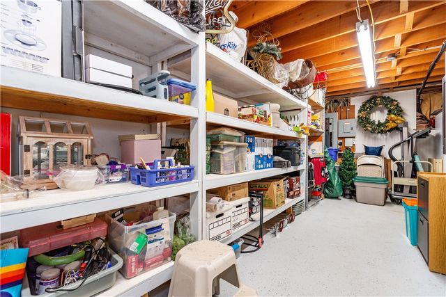38 Mark Drive Drive, Lincoln, RI 02865