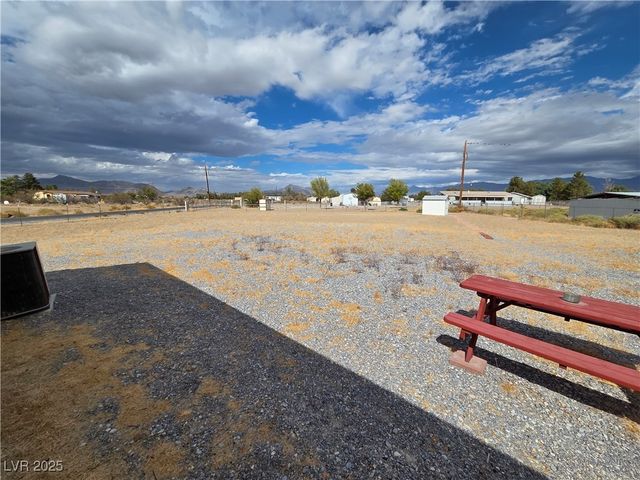 3480 Ramona Lane, Pahrump, NV 89048