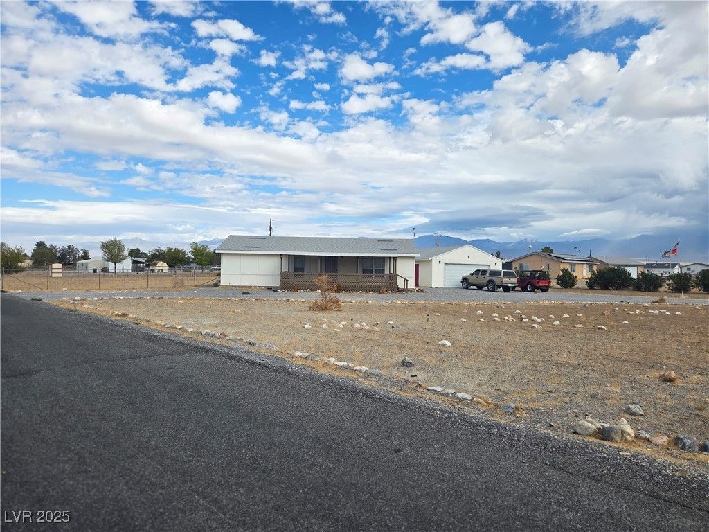 3480 Ramona Lane, Pahrump, NV 89048