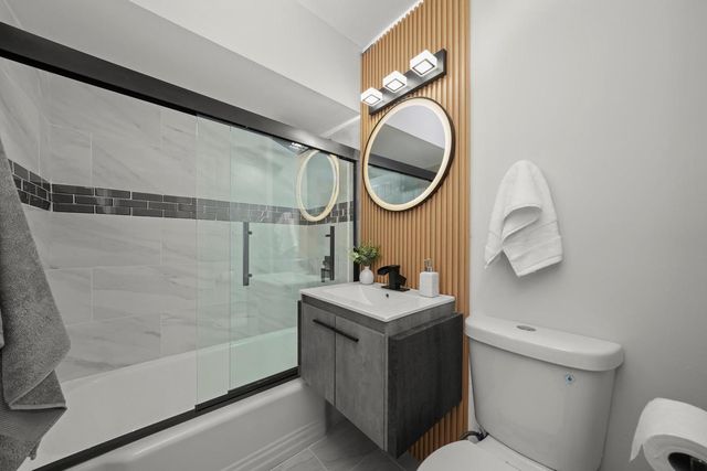 1714 N 73rd Court, Elmwood Park, IL 60707