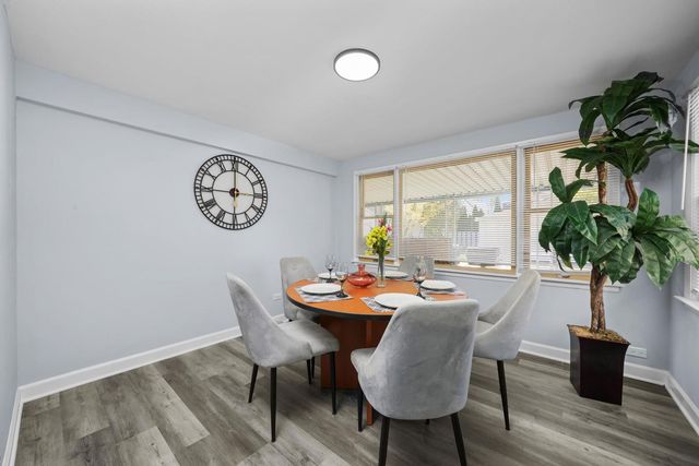 1714 N 73rd Court, Elmwood Park, IL 60707