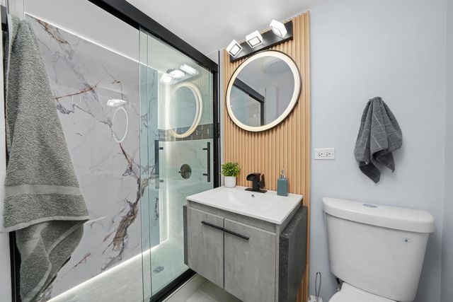 1714 N 73rd Court, Elmwood Park, IL 60707