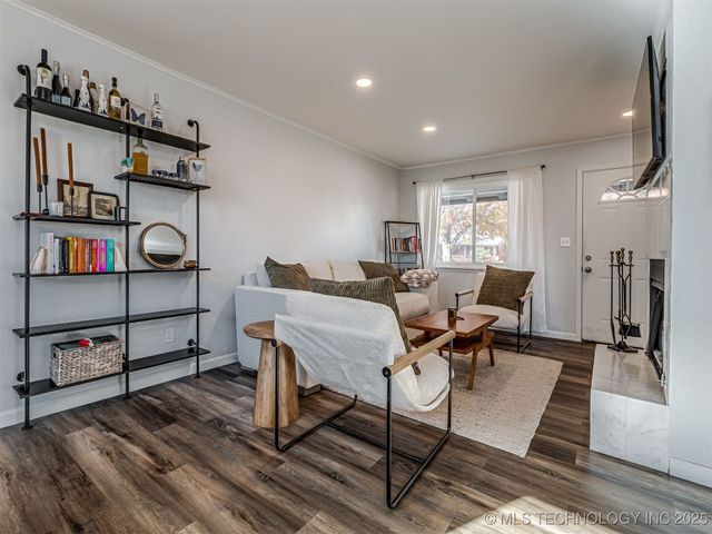 6614 E 27th Street, Tulsa, OK 74129