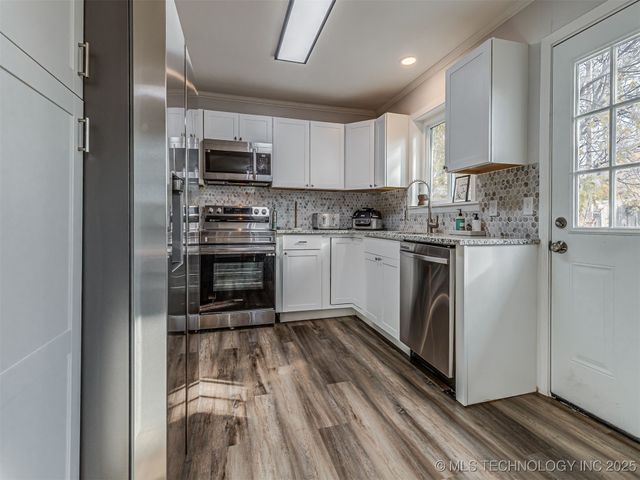 6614 E 27th Street, Tulsa, OK 74129