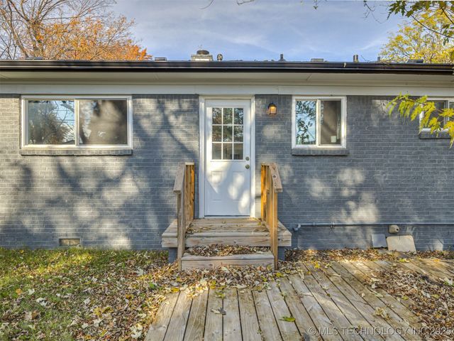 6614 E 27th Street, Tulsa, OK 74129