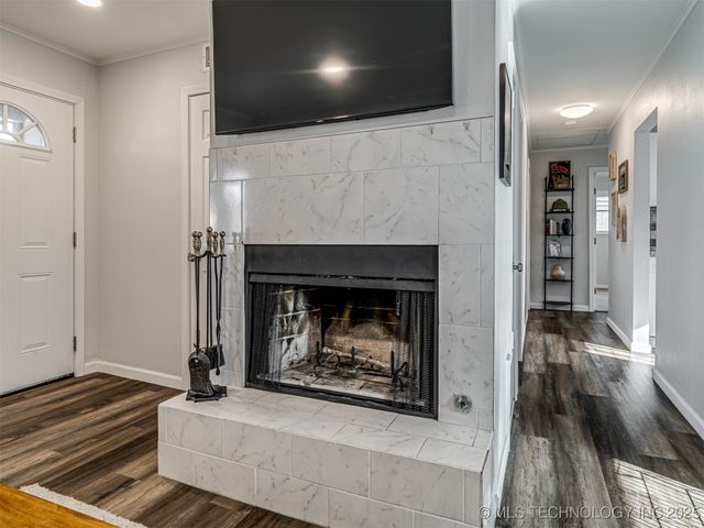 6614 E 27th Street, Tulsa, OK 74129