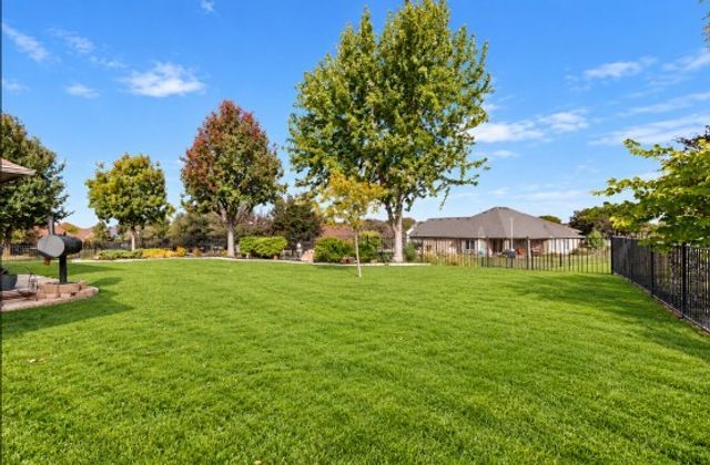 11100 La Jolla Way, Denton, TX 76207