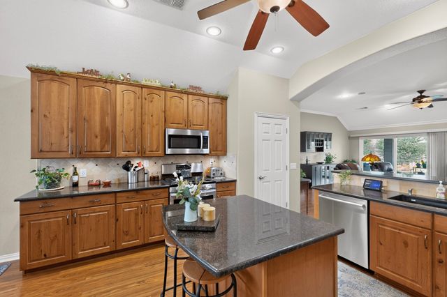 11100 La Jolla Way, Denton, TX 76207