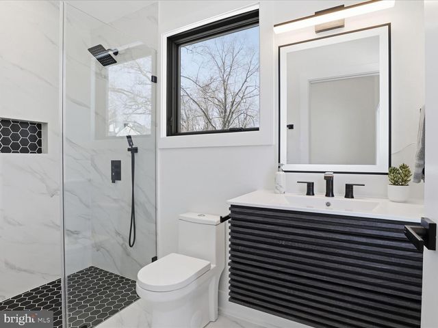 8503 MARQUETTE ST, Vienna, VA 22180