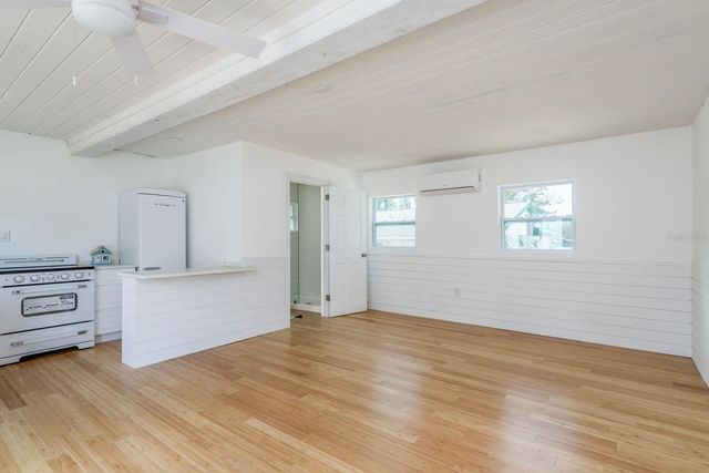 1115 PENNSYLVANIA AVENUE, Palm Harbor, FL 34683