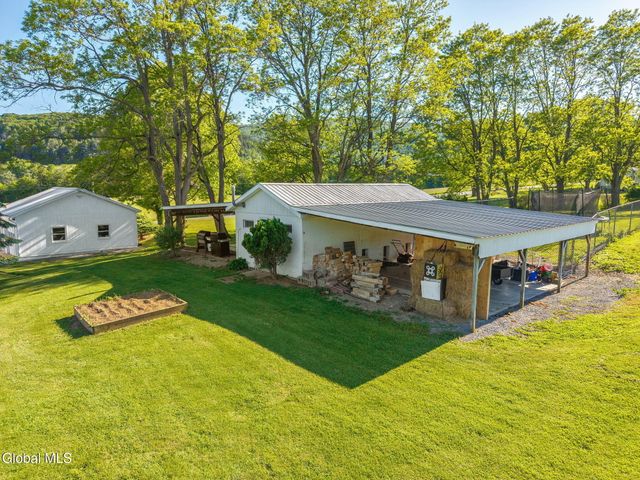 246 Ecker Hollow Road, Schoharie, NY 12157