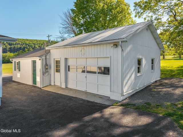 246 Ecker Hollow Road, Schoharie, NY 12157