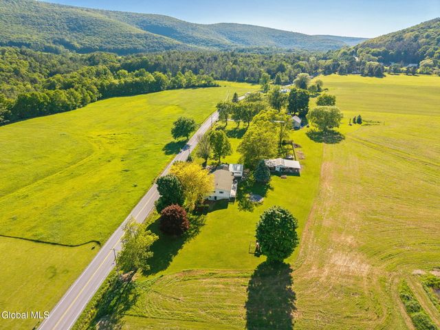 246 Ecker Hollow Road, Schoharie, NY 12157