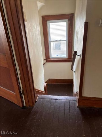 2139 18th Street SW, Akron, OH 44314