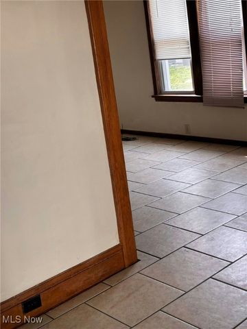 2139 18th Street SW, Akron, OH 44314