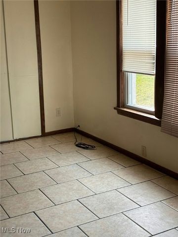 2139 18th Street SW, Akron, OH 44314