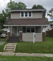 2139 18th Street SW, Akron, OH 44314
